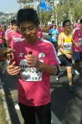 鹭达眼镜员工廖金燕参加2015厦门国际马拉松比赛