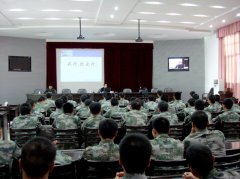  张董为某部队700多名官兵做创业演讲[2009-11-26]