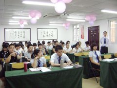 首届鹭达视光班举行毕业演讲比赛[2012-6-16]